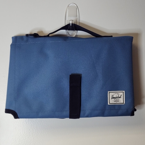 HERSHEL SUPPLY COMPANY Sprout Change Mat In Blue And Navy - Picture 8 of 11